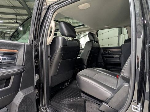 Used 2017 RAM 2500 Laramie w/ Sport Appearance Group AWD/4WD image 21