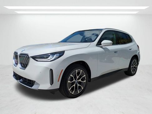 New 2026 BMW X3 xDrive30i w/ Convenience Package AWD/4WD image 8