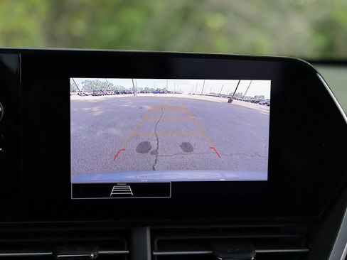 Used 2025 Chevrolet Trax LS w/ LS Convenience Package FWD image 14