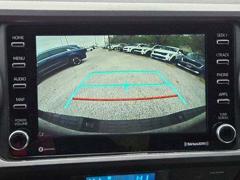 Used 2022 Toyota Tacoma TRD Sport image 28