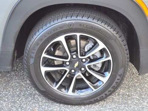Used 2025 Chevrolet TrailBlazer LT image 10