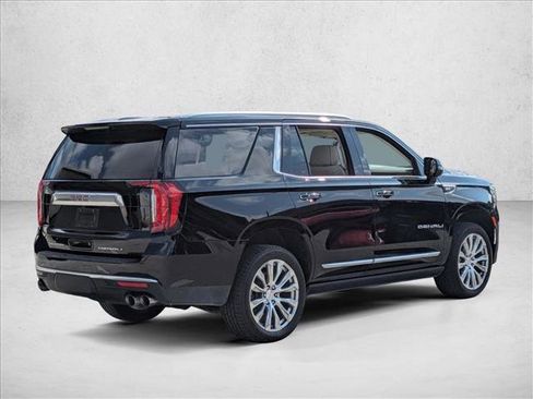 Used 2023 GMC Yukon Denali image 5