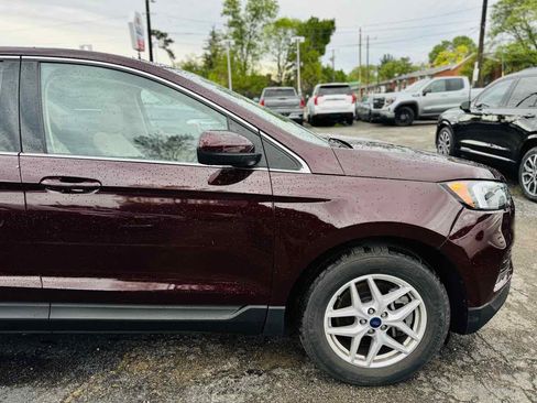 Used 2022 Ford Edge SEL w/ Convenience Package AWD/4WD image 3