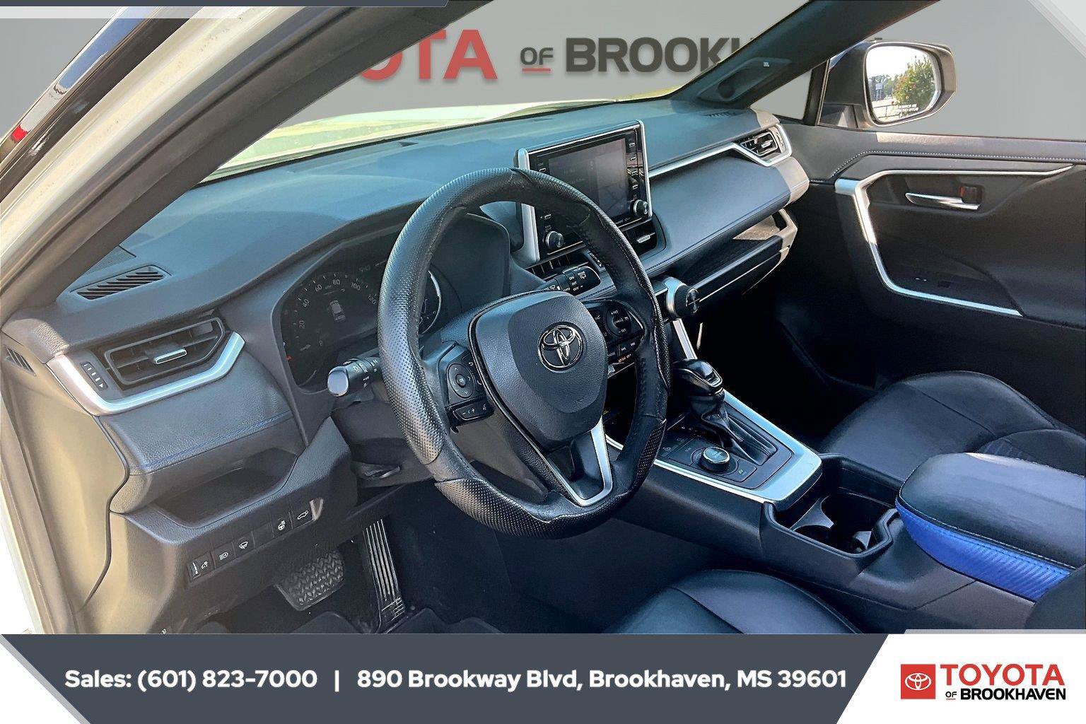 Used 2020 Toyota RAV4 XSE AWD/4WD image 12