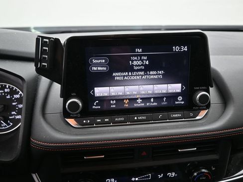 Used 2025 Nissan Rogue SV w/ Rock Creek Premium Package AWD/4WD image 14