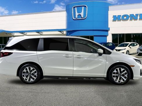New 2026 Honda Odyssey EX-L image 7