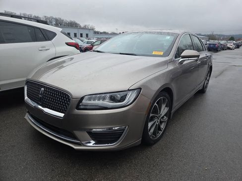 Used 2019 Lincoln MKZ Reserve w/ Reserve Plus Package image 9