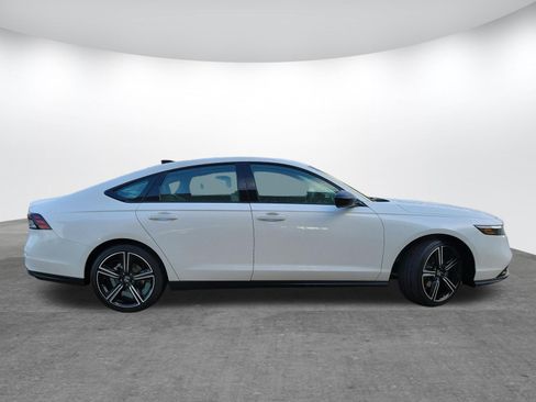New 2026 Honda Accord SE image 4
