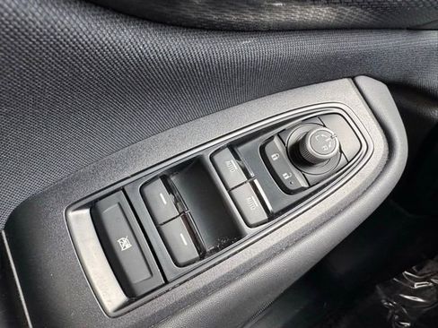 Used 2021 Subaru Legacy Premium image 31