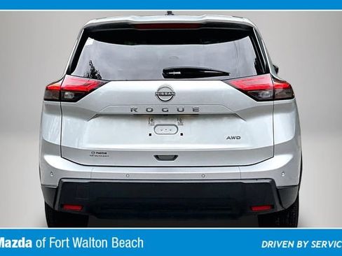 Used 2024 Nissan Rogue S AWD/4WD image 6