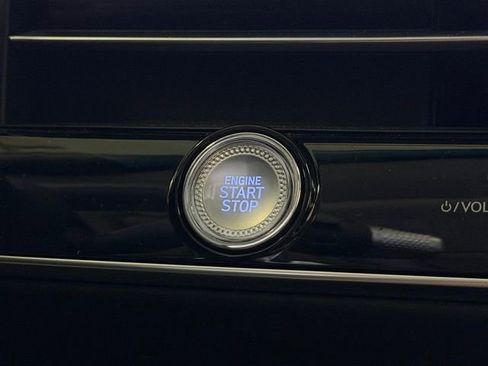 Used 2026 Genesis GV70 2.5T image 24