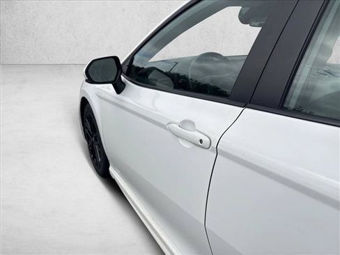 Used 2026 Toyota Camry SE FWD image 30