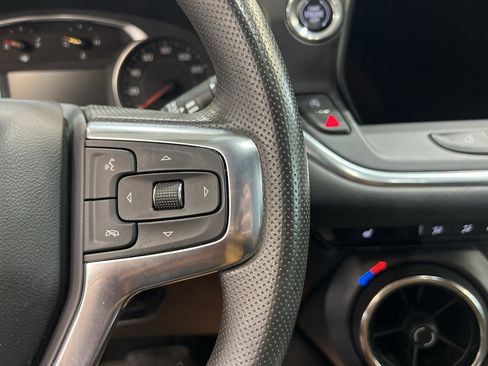 Used 2024 Chevrolet Blazer LT image 30