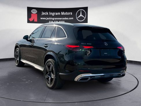 New 2026 Mercedes-Benz GLC 300 image 3