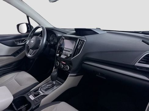 Used 2021 Subaru Forester Premium image 28