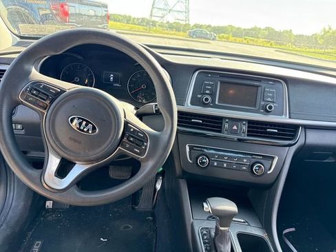 Used 2016 Kia Optima LX w/ LX Convenience Package FWD image 14
