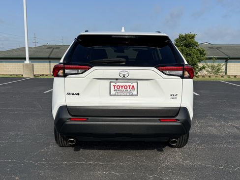 Certified 2023 Toyota RAV4 XLE AWD/4WD image 9