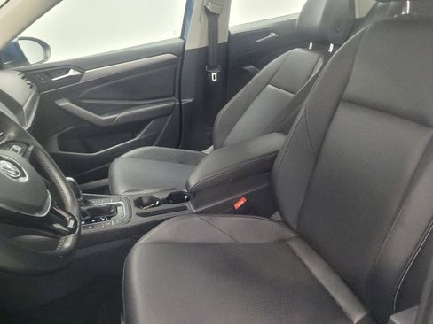 Used 2019 Volkswagen Jetta SE FWD image 17