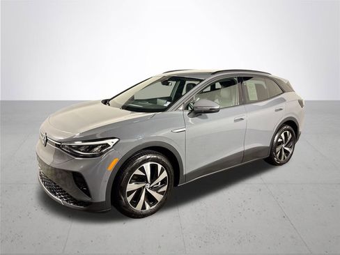 Certified 2025 Volkswagen ID.4 Pro image 2