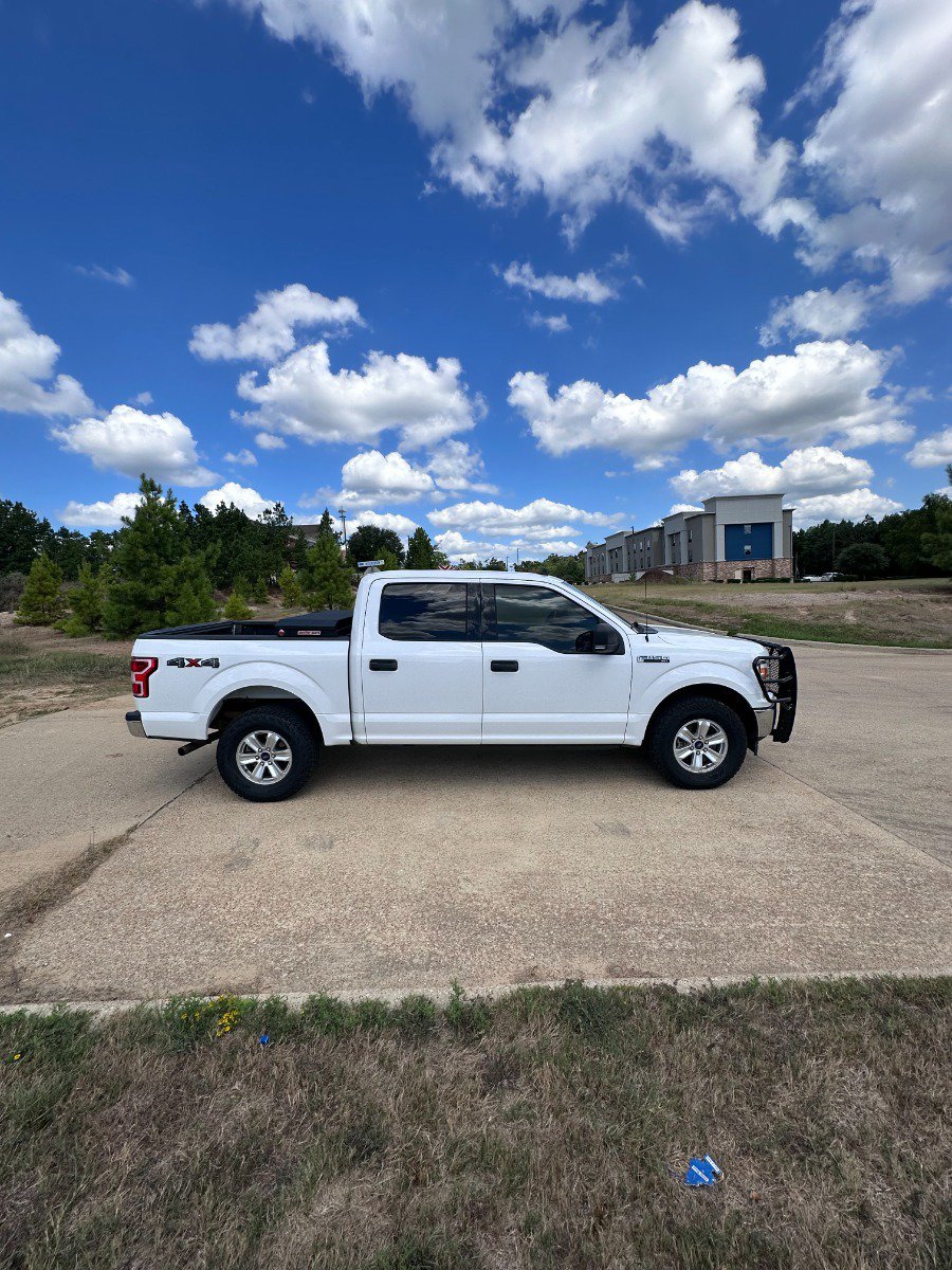 Used 2019 Ford F150 XLT w/ Equipment Group 301A Mid AWD/4WD image 4