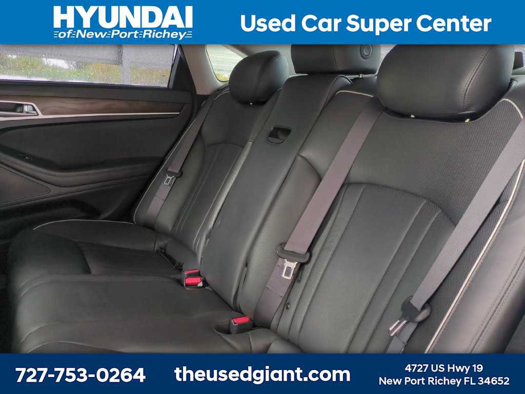 Used 2017 Genesis G80 3.8 w/ Option Group 03 RWD image 13