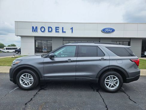 New 2026 Ford Explorer Active AWD/4WD image 1