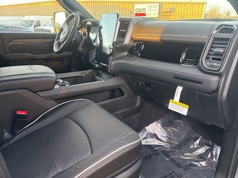 New 2026 RAM 3500 Limited image 10