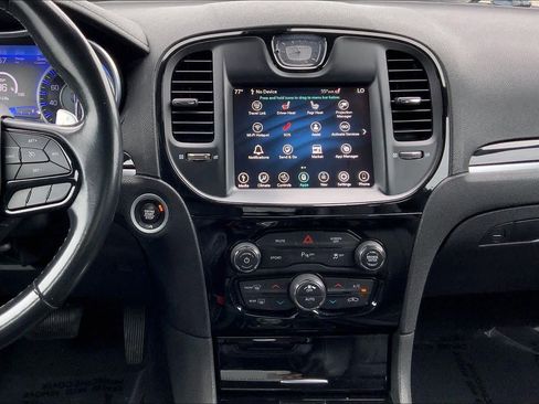 Used 2021 Chrysler 300 S image 6