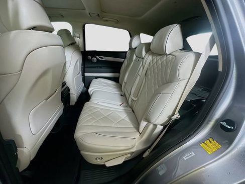 New 2026 Genesis GV80 3.5T Prestige image 17