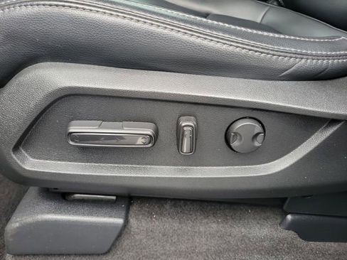 Used 2023 Honda Pilot EX-L image 39