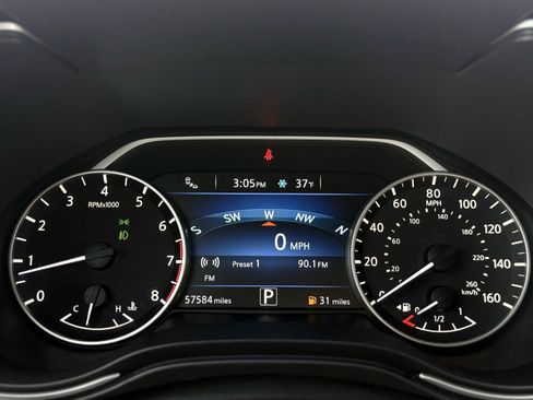 Used 2017 Nissan Maxima SR w/ Midnight Edition image 40