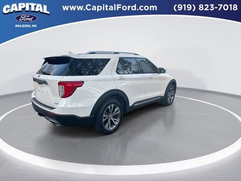 Used 2020 Ford Explorer Platinum w/ Premium Technology Package image 8
