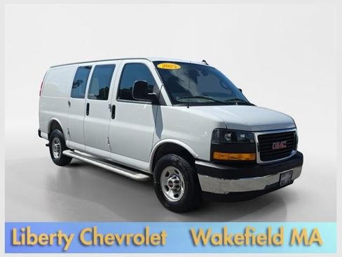 Used 2025 GMC Savana 2500 w/ Driver Convenience Package RWD image 1