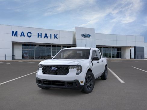 New 2026 Ford Maverick XLT w/ XLT Luxury Package AWD/4WD image 2