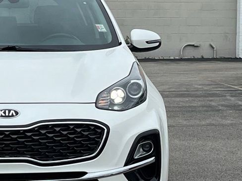 Used 2022 Kia Sportage EX AWD/4WD image 17