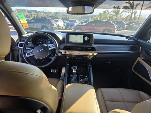 Used 2022 Kia Telluride SX w/ Nightfall Edition Package image 17