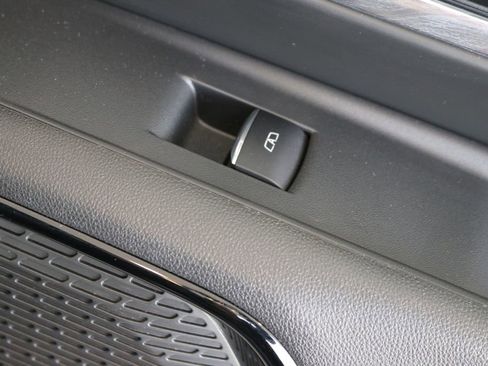 Used 2025 Chevrolet Silverado EV RST image 35