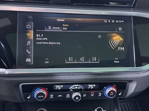 Used 2024 Audi Q3 2.0T Premium image 13