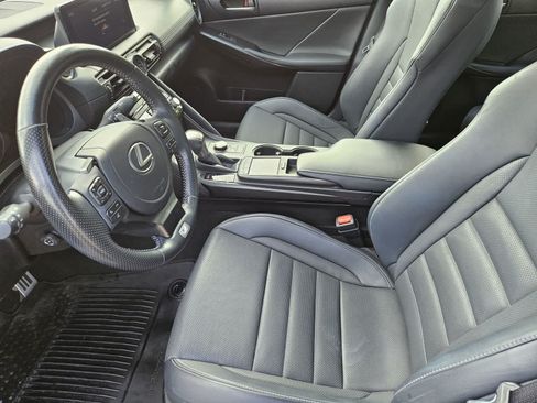 Used 2024 Lexus IS 350 F Sport RWD image 11