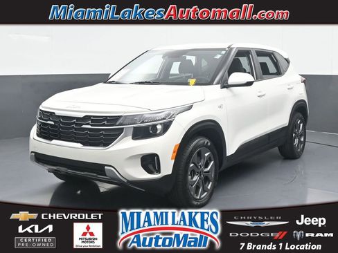 Used 2024 Kia Seltos LX image 1