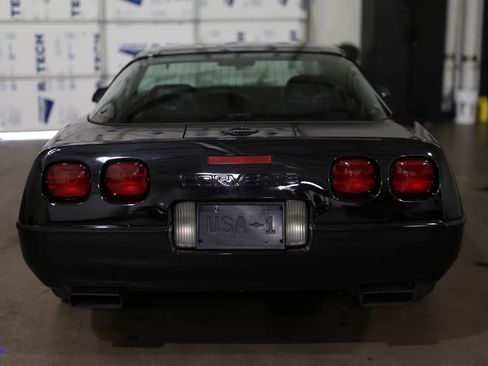 Used 1995 Chevrolet Corvette Coupe image 15