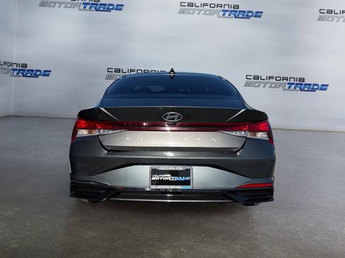 Used 2024 Hyundai Elantra SEL image 6