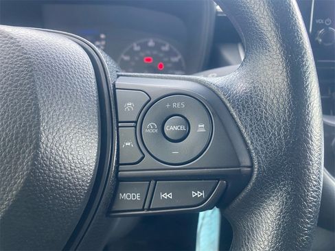 Used 2024 Toyota Corolla LE image 19