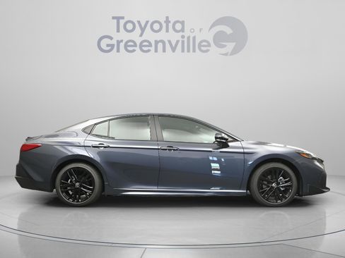 New 2026 Toyota Camry SE FWD image 17