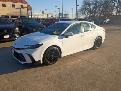 Used 2025 Toyota Camry SE