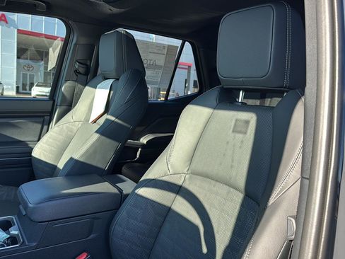 New 2026 Toyota 4Runner TRD Off-Road Premium image 25