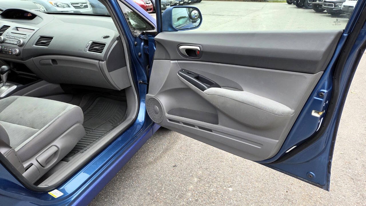 Used 2010 Honda Civic LX image 41