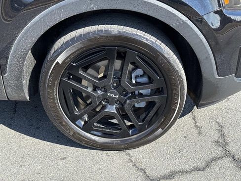 Used 2024 Kia Telluride EX X-Line image 7