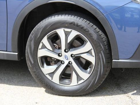 Used 2020 Subaru Outback Limited AWD/4WD image 14