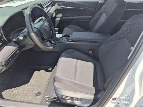 New 2026 Toyota Camry LE w/ Convenience Package FWD image 4